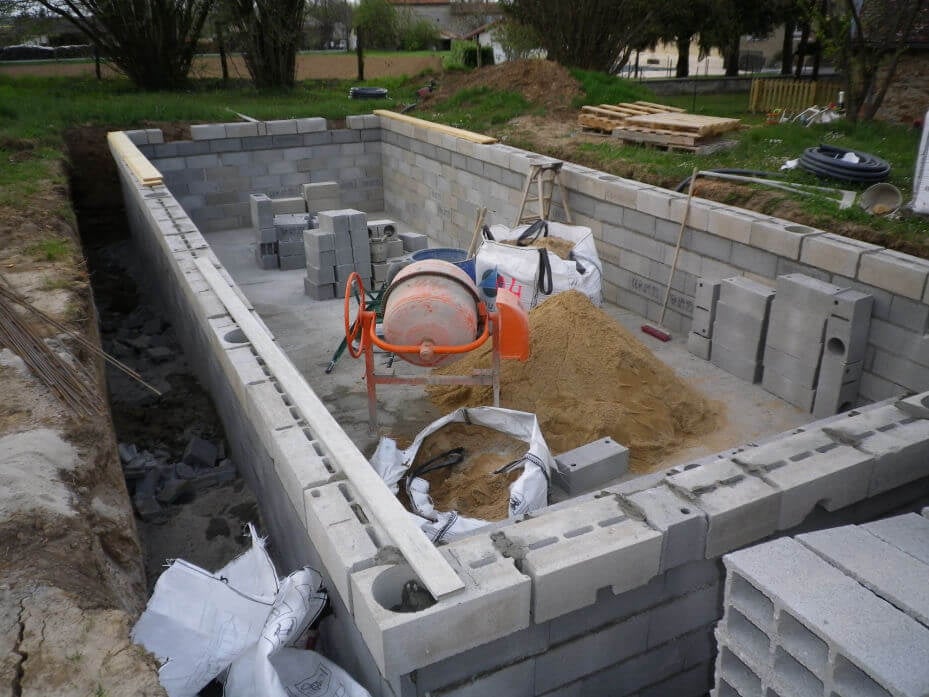 tarif piscine béton traditionnelle de maçon Vaucluse